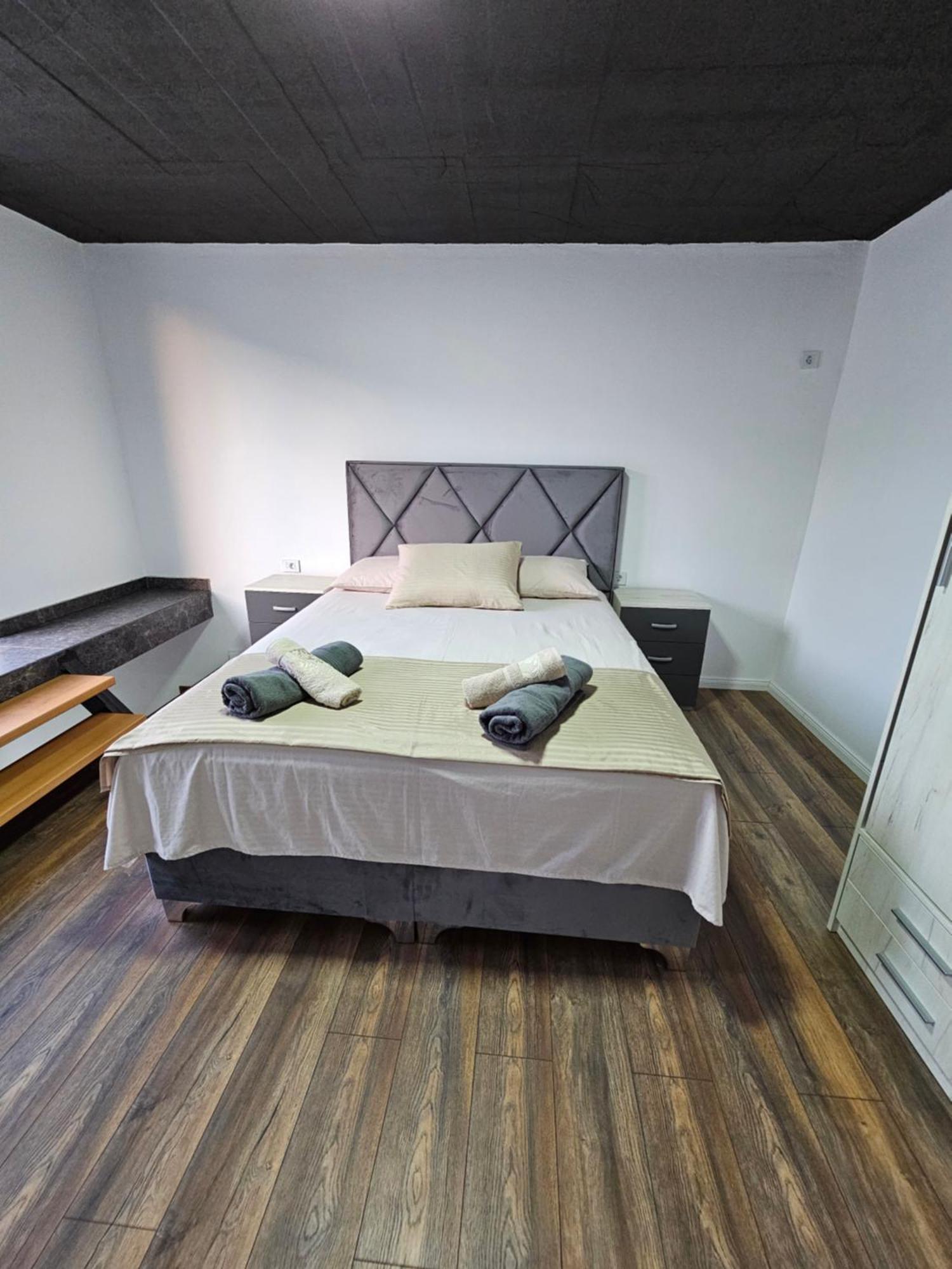 Apartments Ishmi In Center Of אולסינץ' מראה חיצוני תמונה